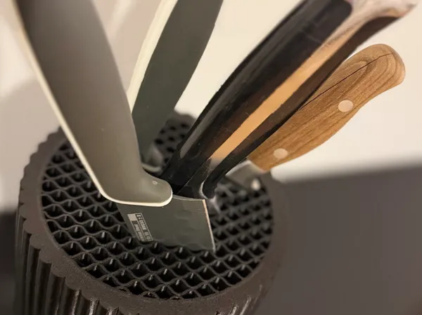 https://makerworld.bblmw.com/makerworld/model/US90c53f86b5ac2/design/2024-11-26_7e3a48e2e84598.jpeg