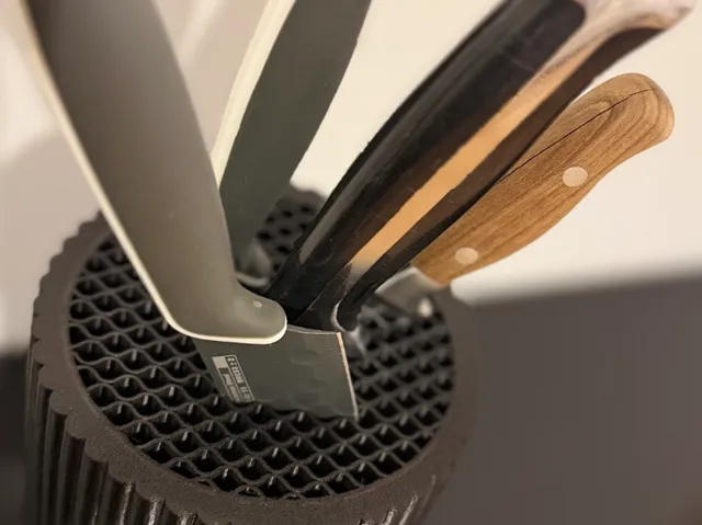 Knife block