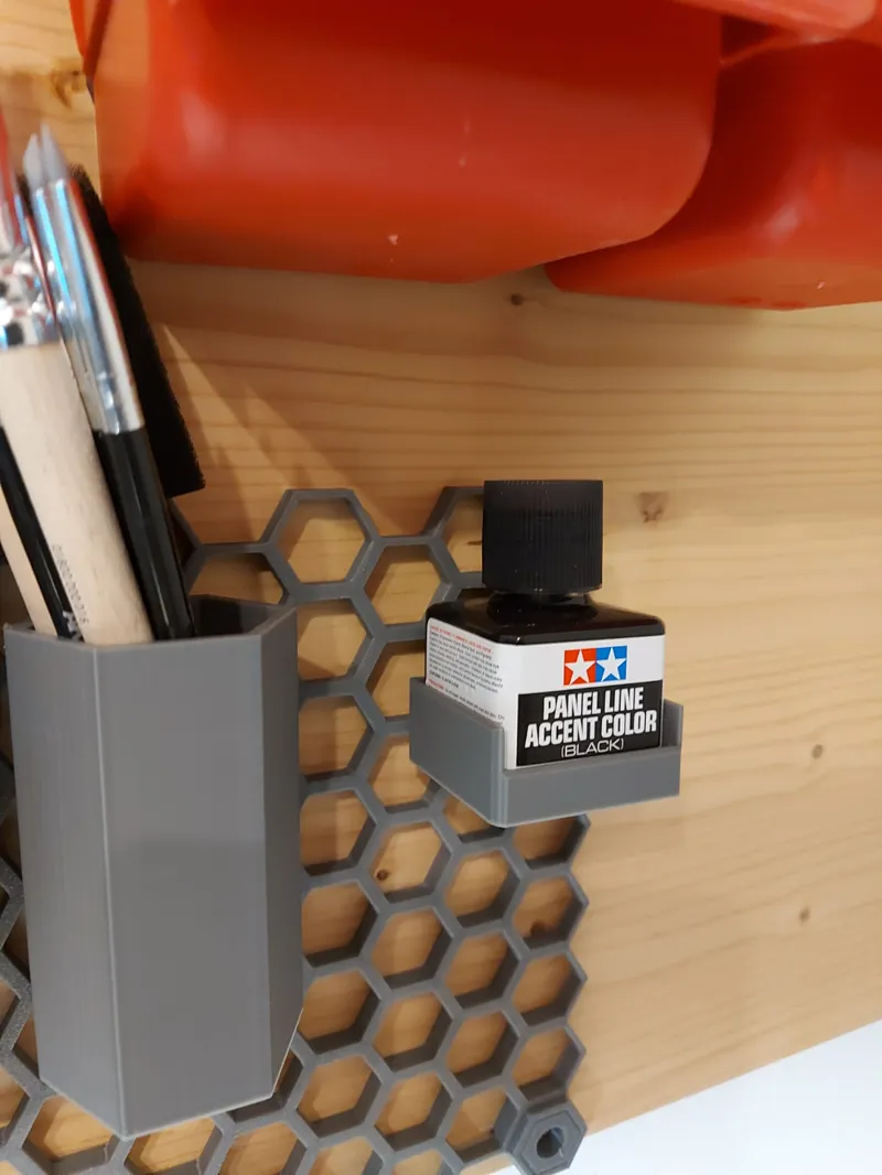 Tamiya panel liner shelf - Honeycomb Storage Wall