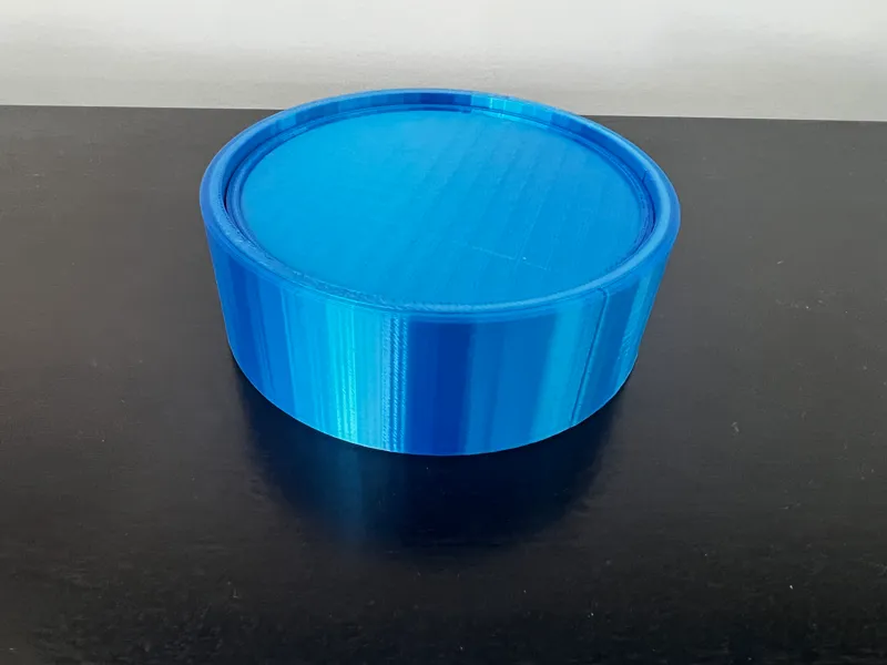 Coaster holder to suit 4 stacking coasters