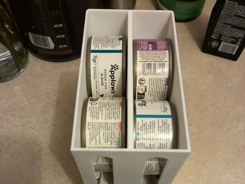 Cat can dispenser (Applaws)