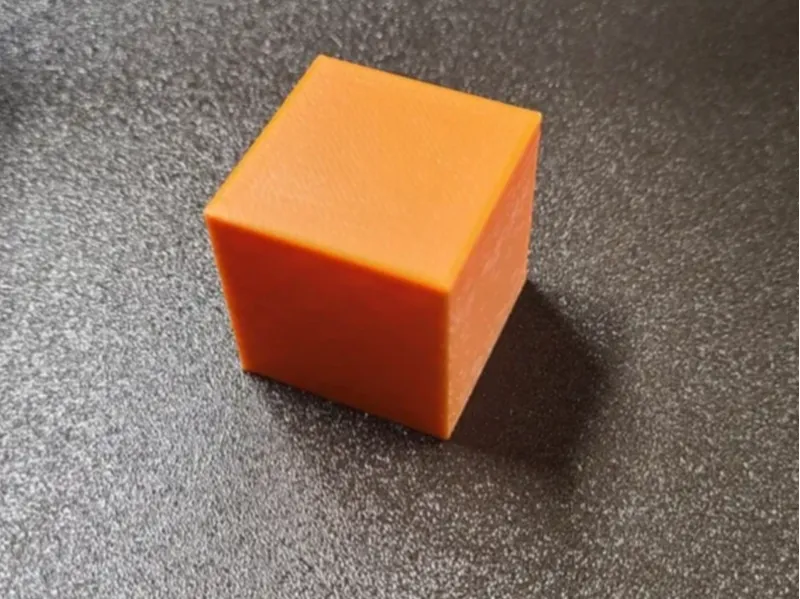 A Simple Cube (test print)