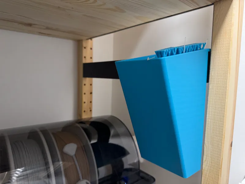 Ikea Ivar Poop Behälter mit Strebe