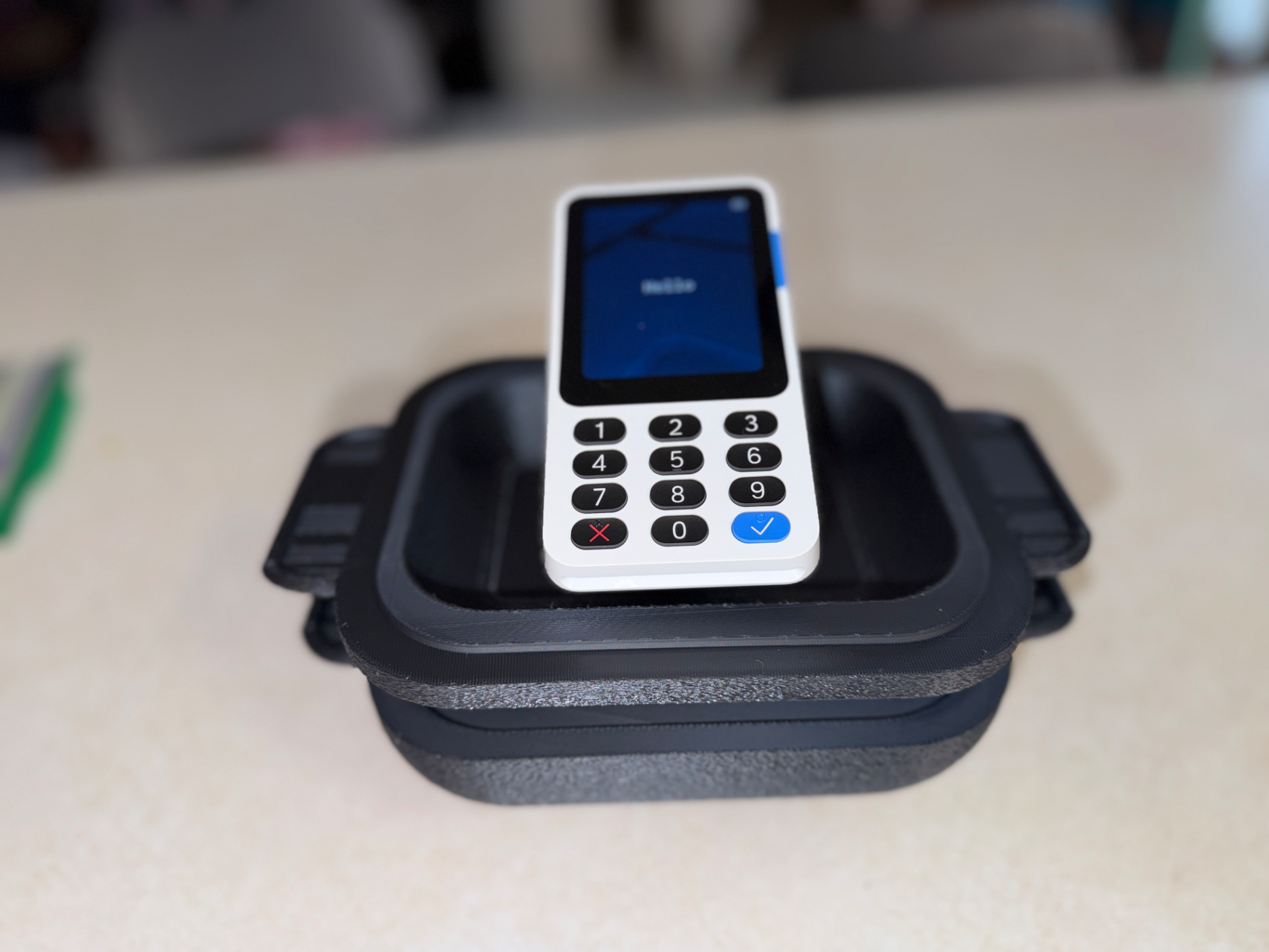 Dutch Oven Card Reader Stand – PayPal / Zettle