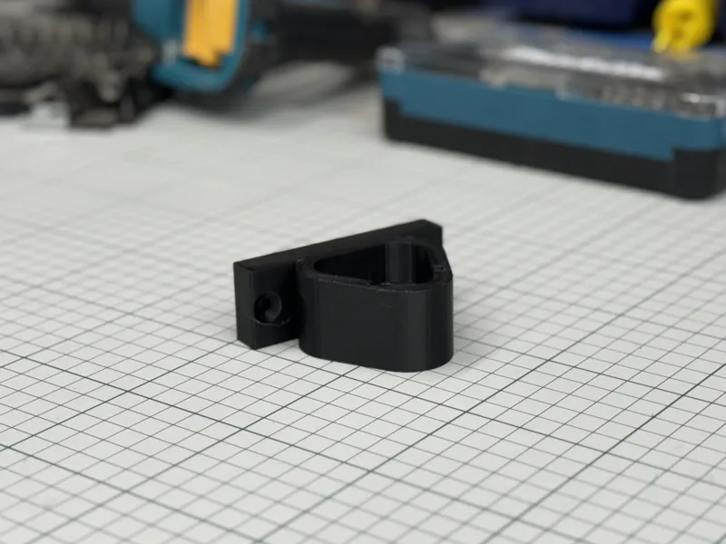 Milwaukee M12 single battery mount
