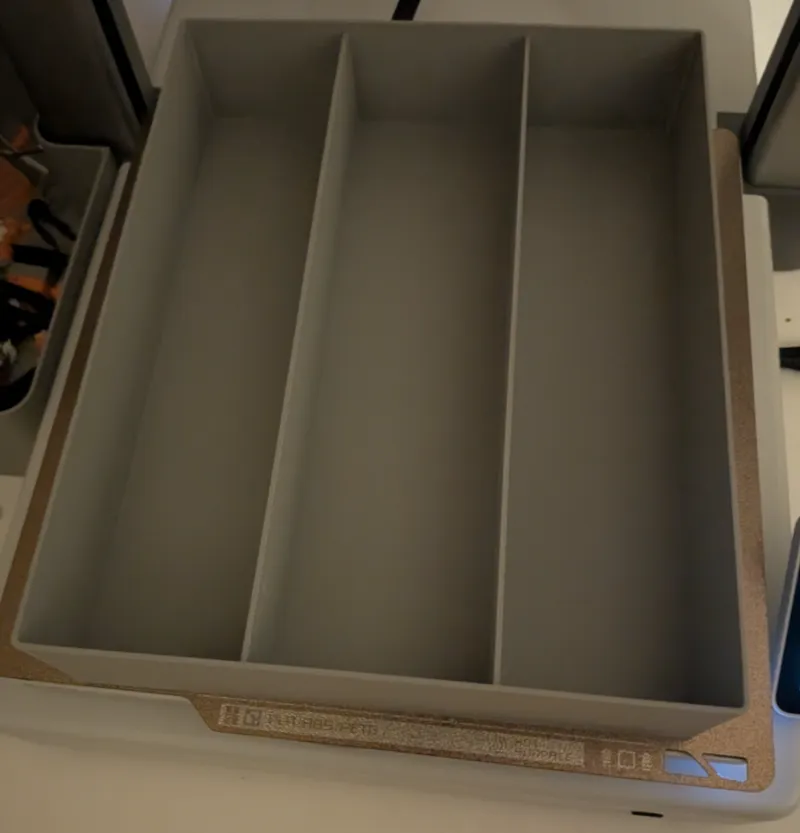 Basic 3 Compartment Storage Tray