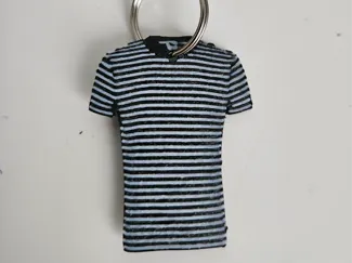 Porte-clés T-shirt marinière