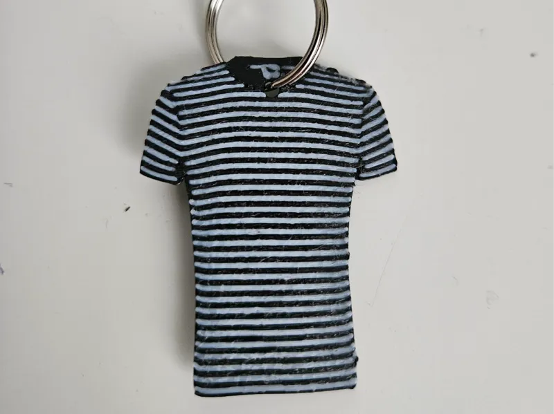 Porte-clés T-shirt marinière