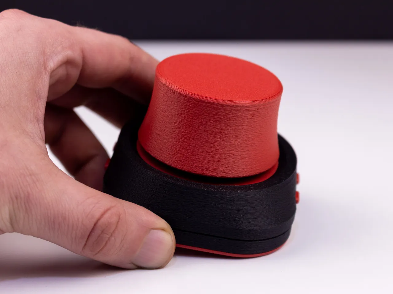 Space mouse DIY, No Springs, Fusion360, Magnets view 2