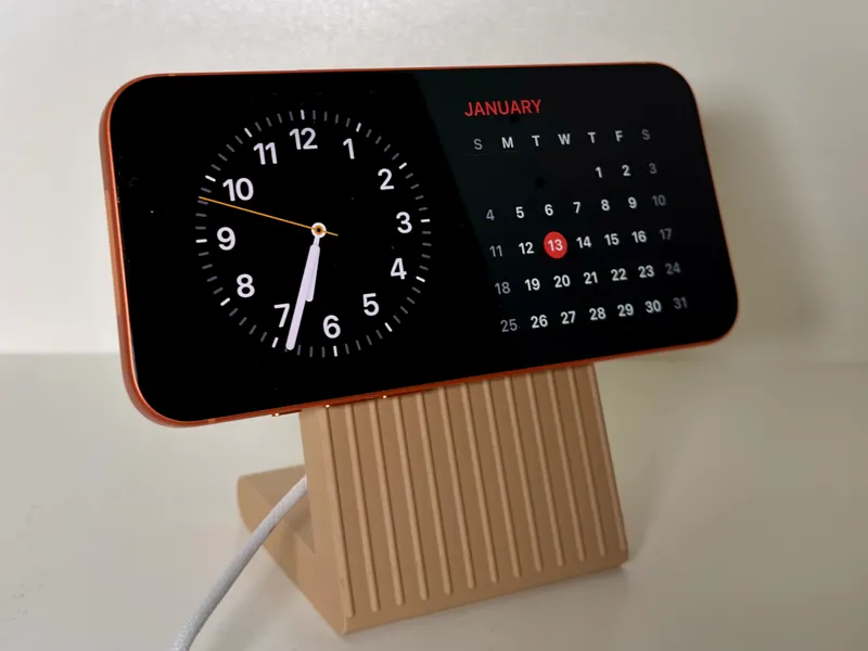 Modern MagSafe-compatible iPhone Stand