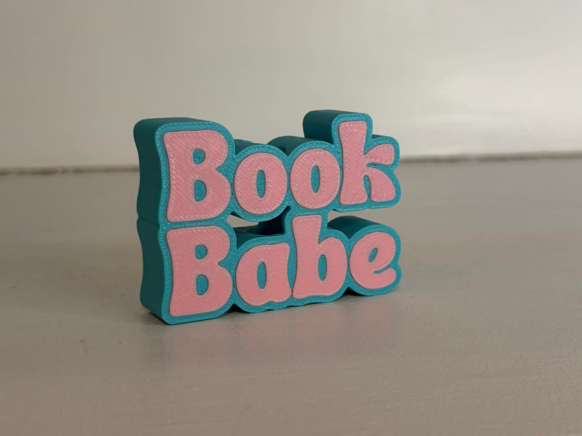 Straw Topper Book Babe