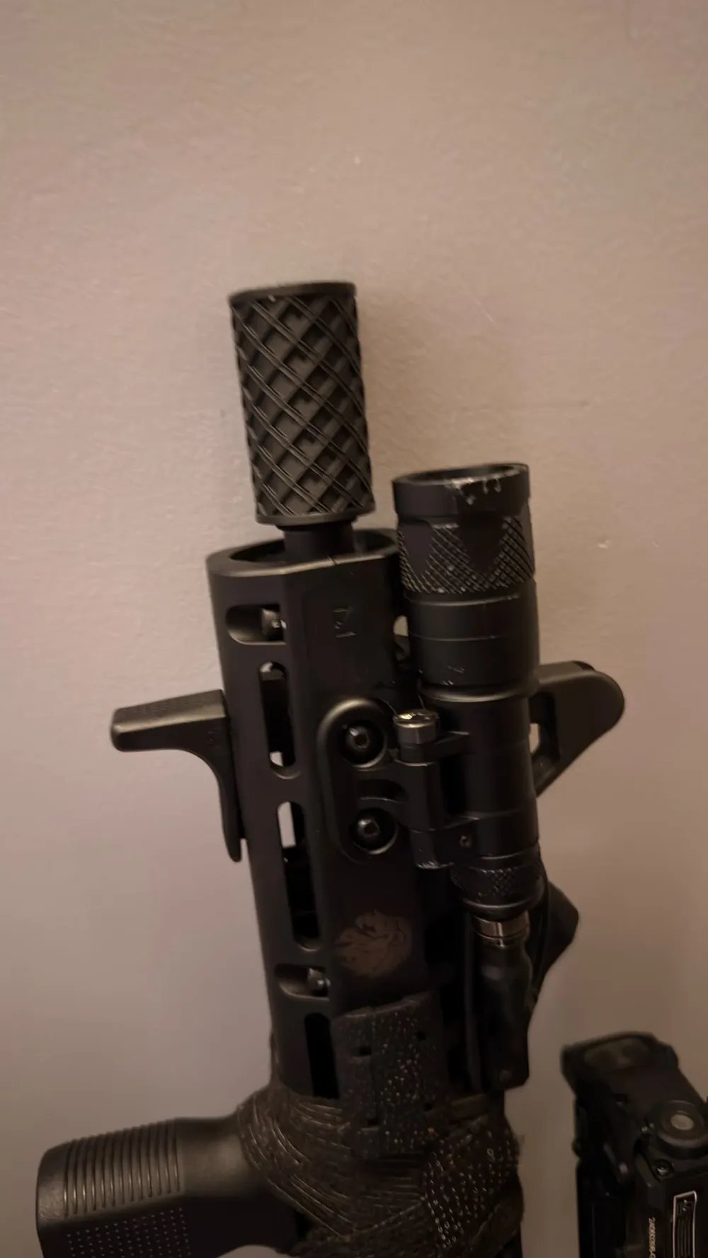 Mini Dust AR15 Barrel Dust Cover - Free 3D Print Model - MakerWorld