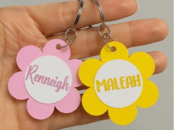 Personalised Daisy Flower Name Keyring