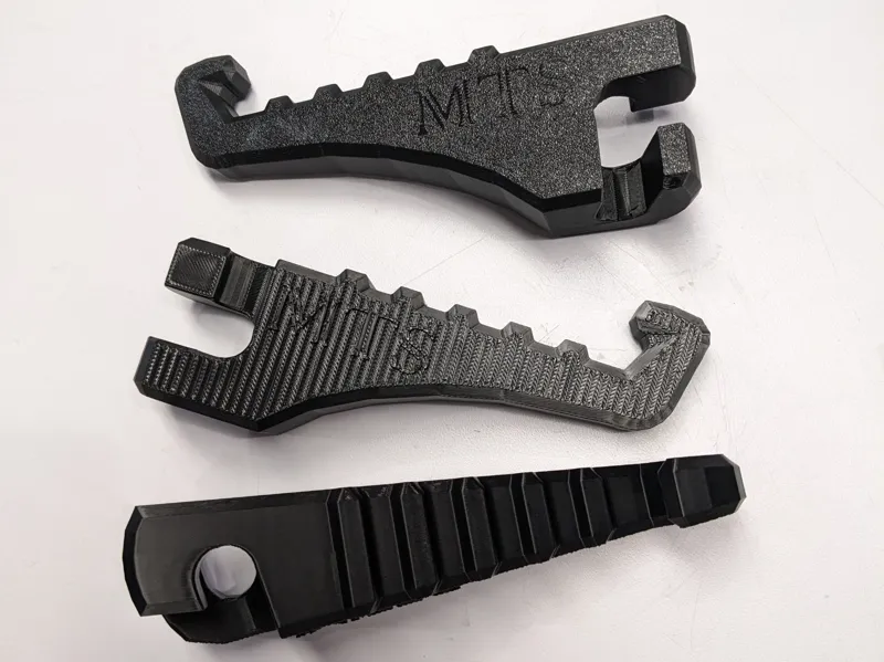 Car Headrest Post Hanger