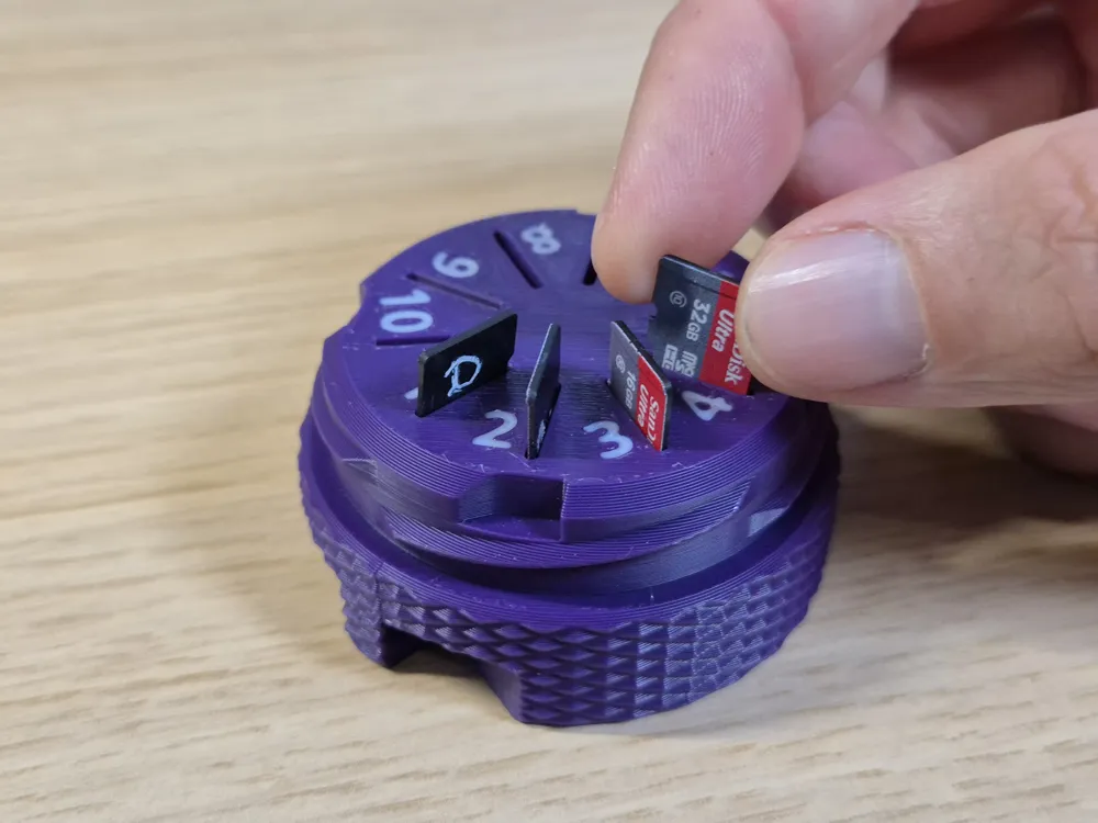 Lockable Micro SD Card Case (10 Slots) - Free 3D Print Model - MakerWorld