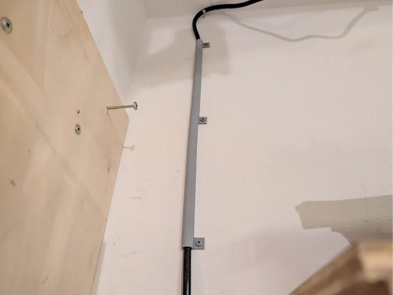 Long Cable / Cord Holder - 10mm cable - 425mm long