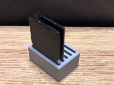 Elite Sd card holder