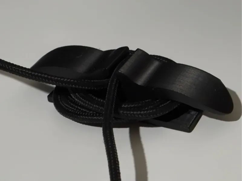 Cable organizer reel