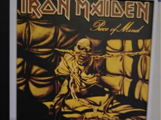 iron maiden - piece of mind - Album Art
