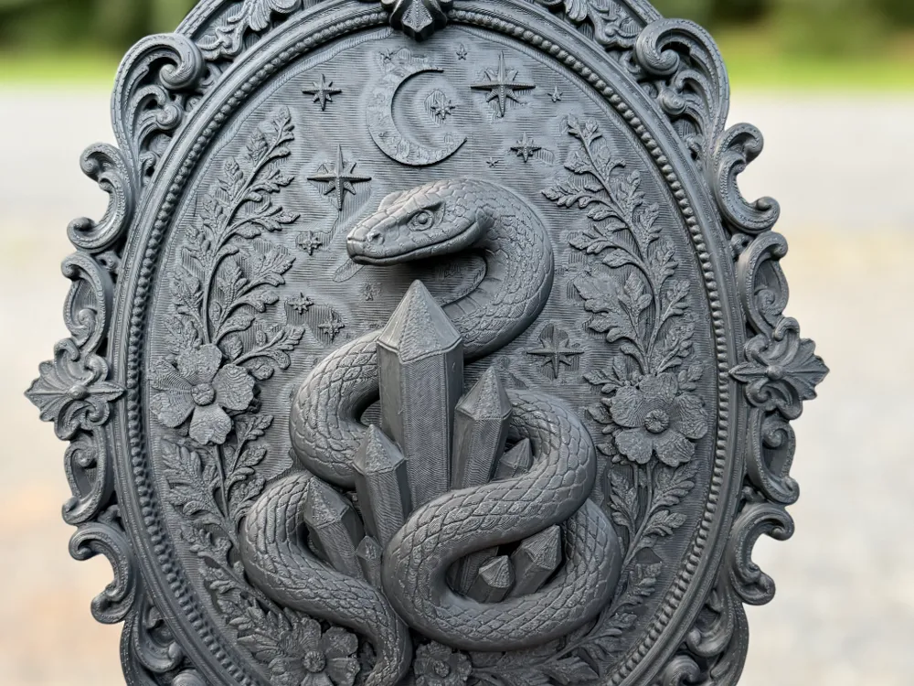 Marco decorativo: Snake Frame. Referencia del modelo original.
