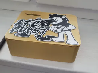 Spardose 175x145x80mm mit Logo kotzender Löwe
