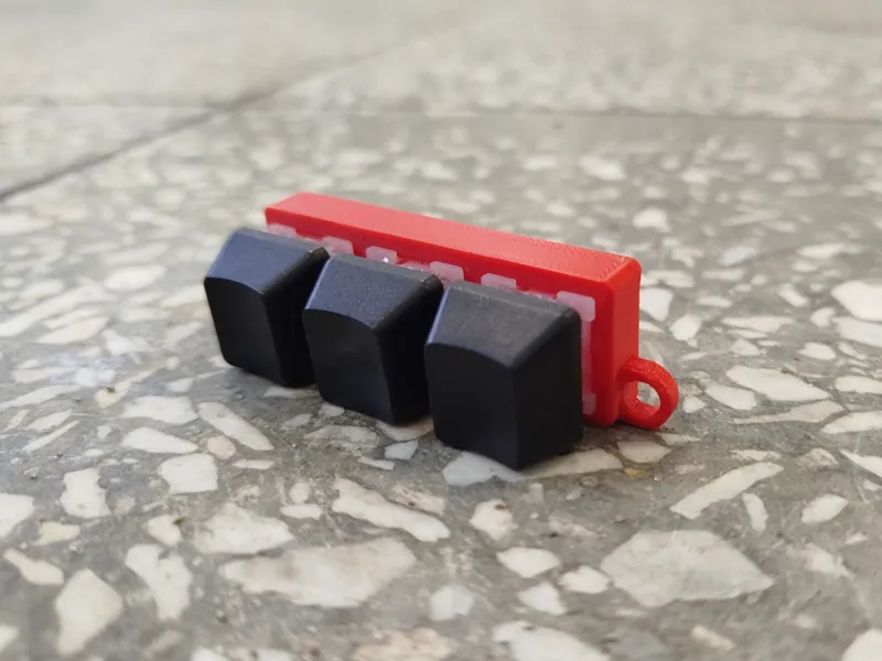 Keyboard switch keychain
