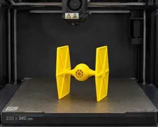 TIE Fighter მინიმალისტური მოდელი thumbnail 5