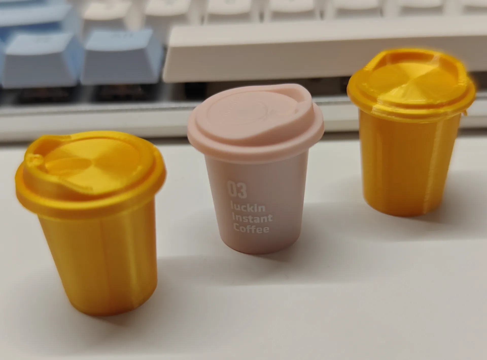 Miniatura 1 do modelo 3D 胶囊咖啡 胶囊咖啡罐 咖啡杯钥匙扣 迷你咖啡杯 coffee cup 神器