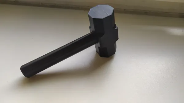 Marteau en plastique