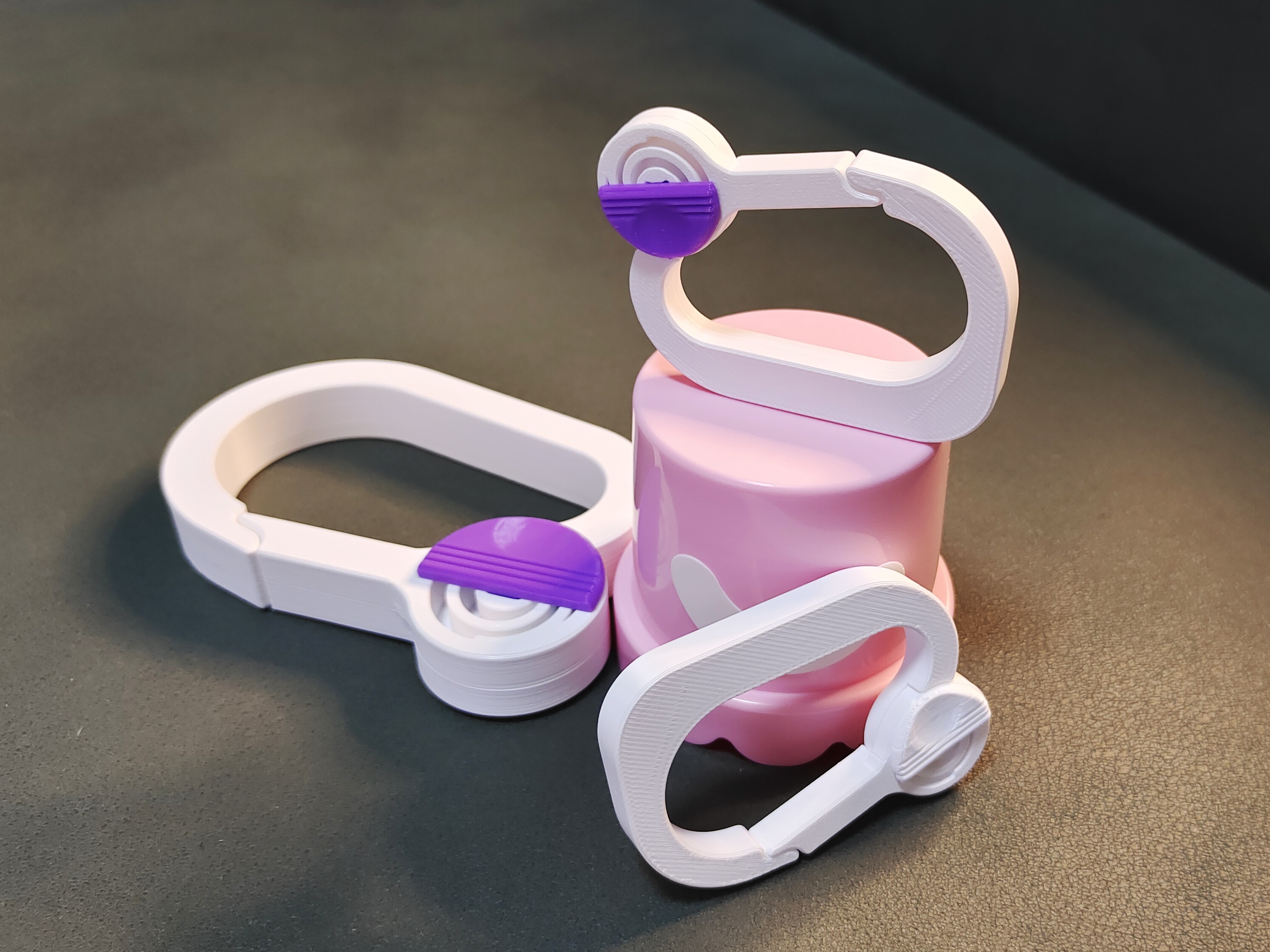 Miniatura 2 do modelo 3D Solid Spring-loaded Snap Hook/Clip - (带弹簧锁的挂扣)