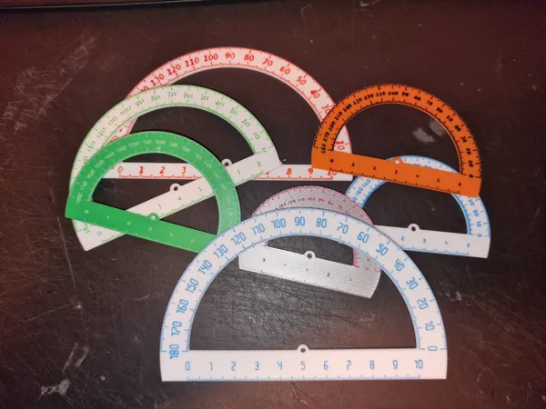https://makerworld.bblmw.com/makerworld/model/US9136cbd71474fa/design/2024-12-11_adc89b06a1998.jpg