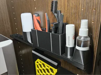 Gridfinity wall mount single row shelf base plate