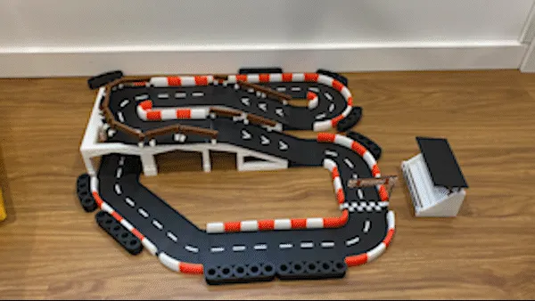 Modular CyberBrick Race Track Builder view 2
