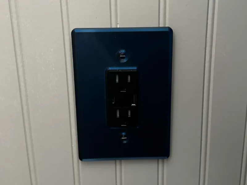 THE BIG OUTLET COVER