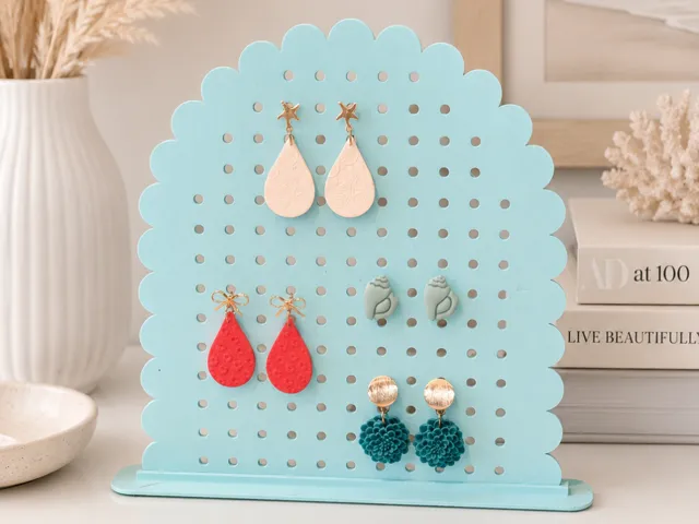 Seashell Scallop Earring Display Stand