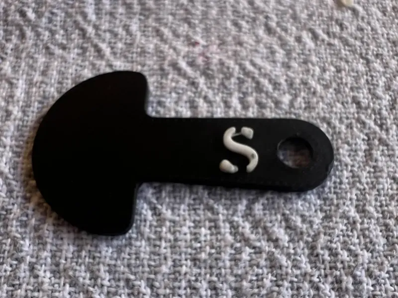 A customizable Australian $2 Trolley Key