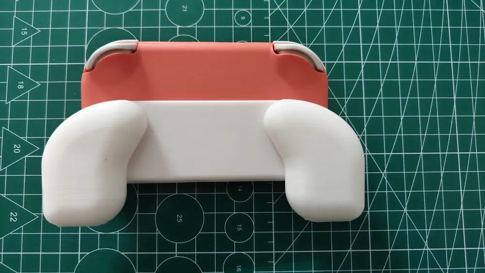 Compact comfort grip for 8Bitdo Lite/Lite 2 by St3fan_Zulu MakerWorld ...