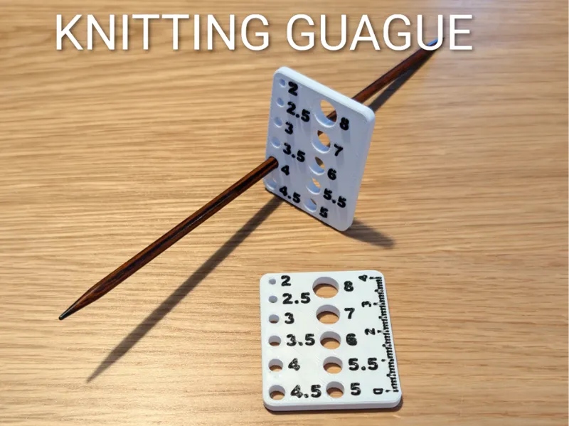 Compact Knitting Needle Gauge (Metric)