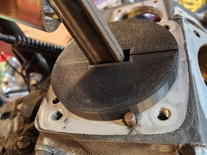 Cylinder case plug for Harley Davidson Evo