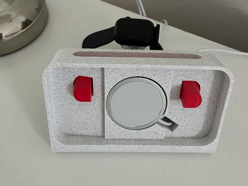 iPhone 12 to 15 + Apple Watch Stand