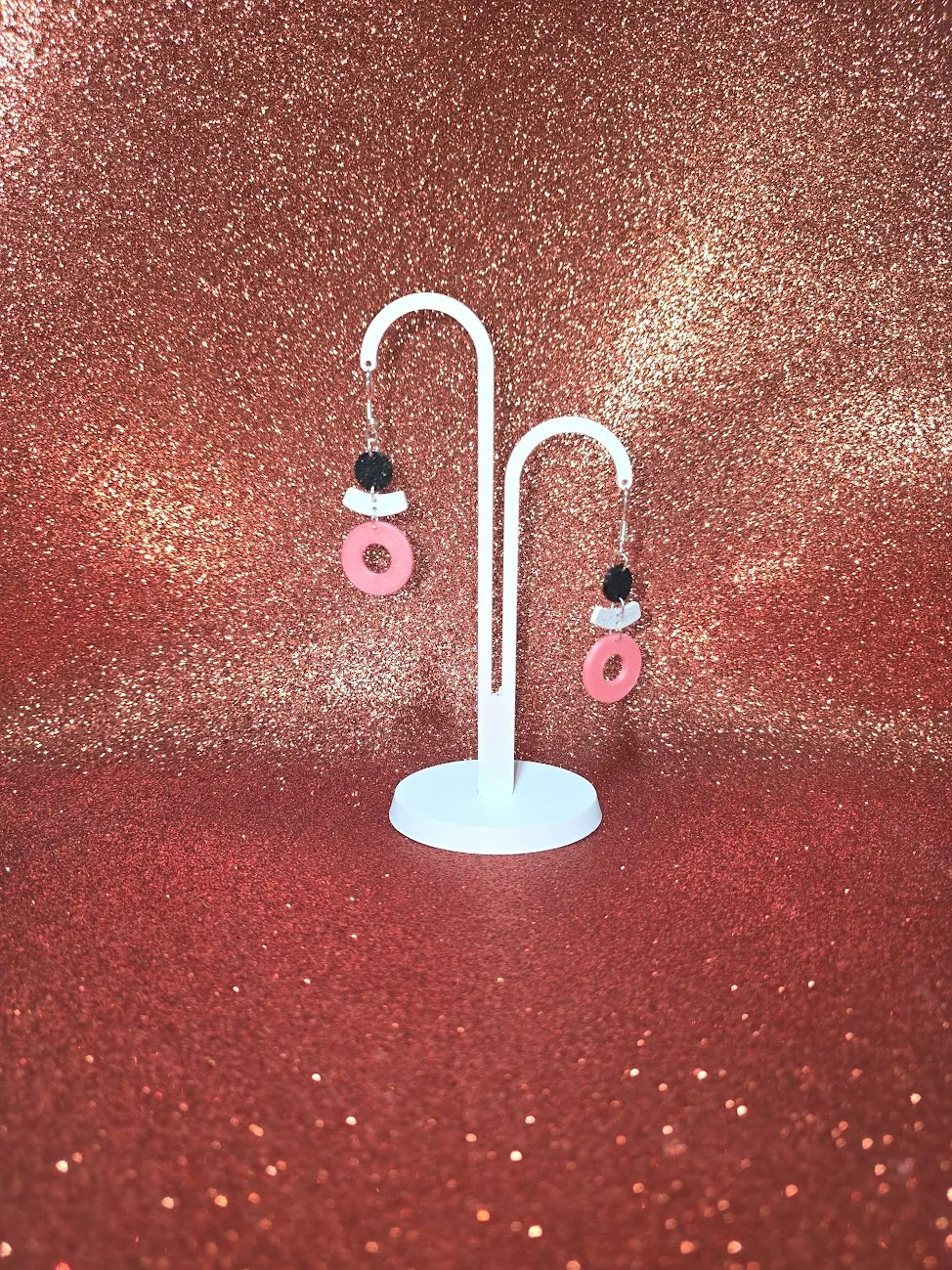 Japan fashion earrings view 3