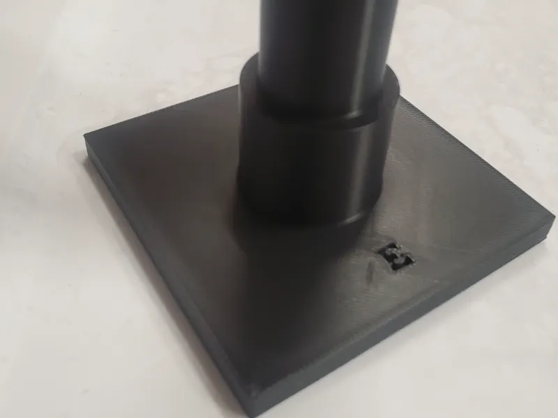 Model Rocket Stand for E size engines