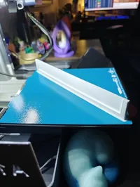 One Piece Tile Holder