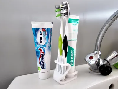 Minimal toothbrush/toothpaste stand