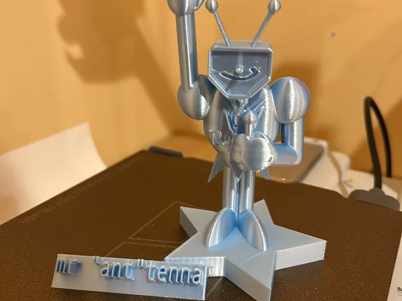 Mr. Ant Tenna