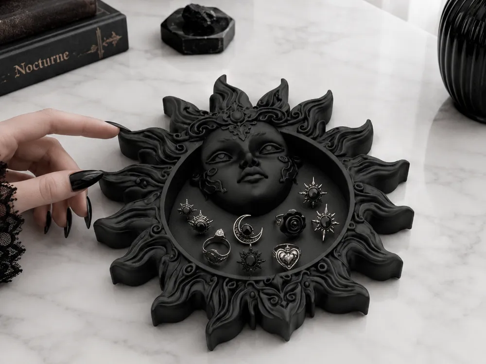 Organizador: Goth Sun Jewelry Organizer Tray. Referencia del modelo original.