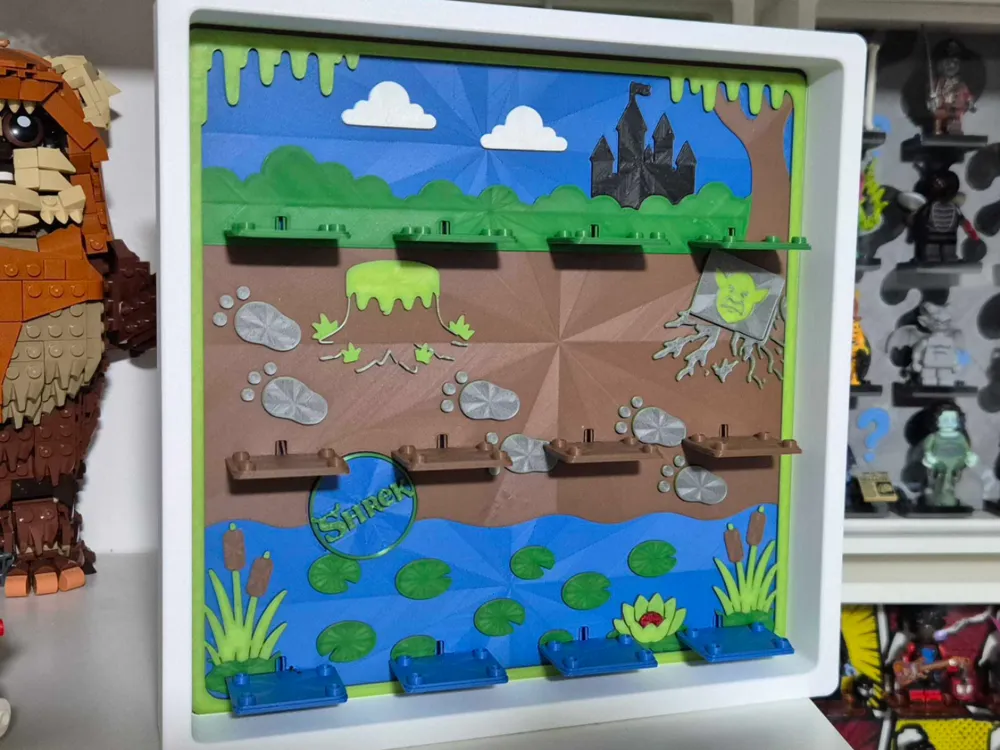 Marco decorativo: Shrek CMF Minifigure Display Frame – Series 71053. Referencia del modelo original.