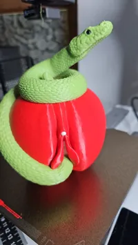 Pomme avec serpent — photo 6