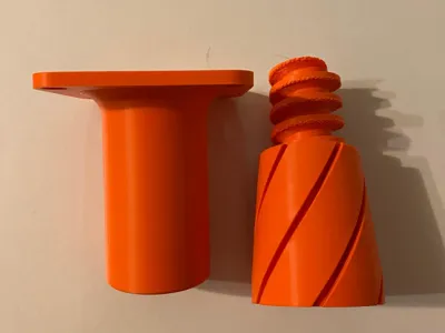 Adjustable furniture leg