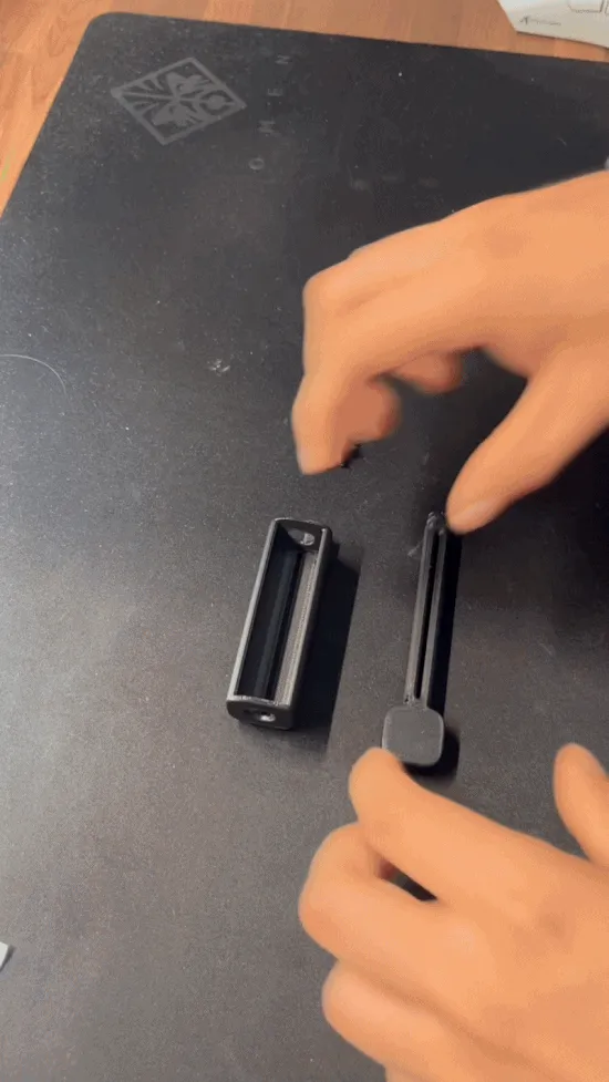 TOOTHPASTE SQUEEZER view 2